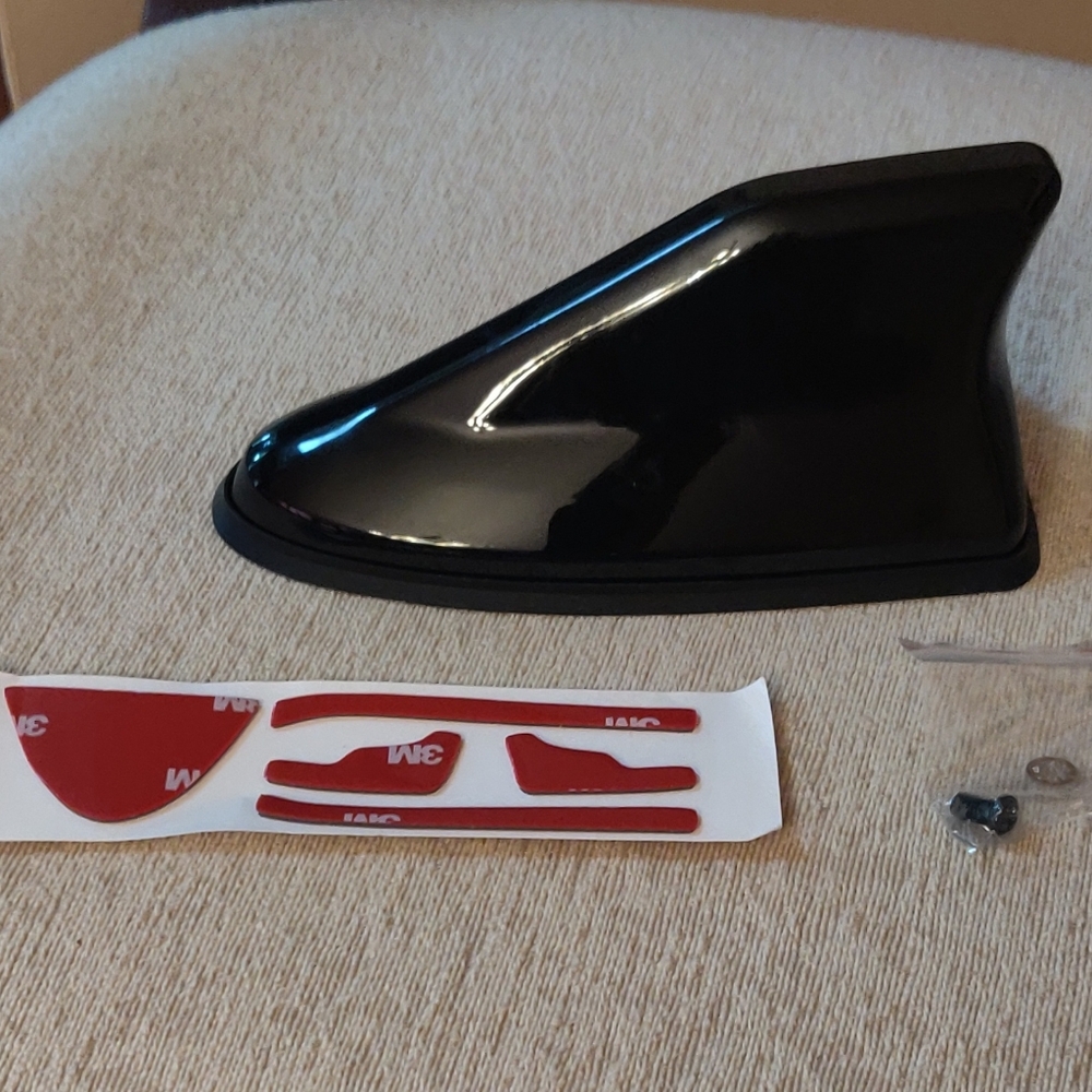 Universal Shark Fin Antenna, Radio Signal Car Antenna For Most Cars